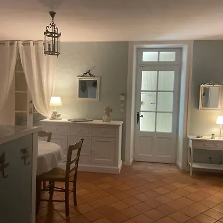Βίλα Sejour En Chateau Prive *