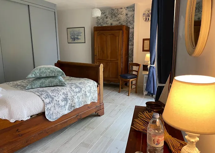 En Château Privé Villa