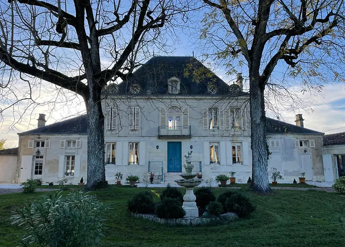 Villa En Château Privé